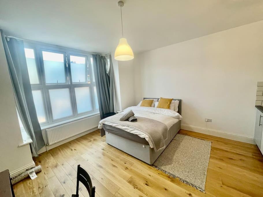 Se4, Self Contained Studio Flat. London Exterior photo